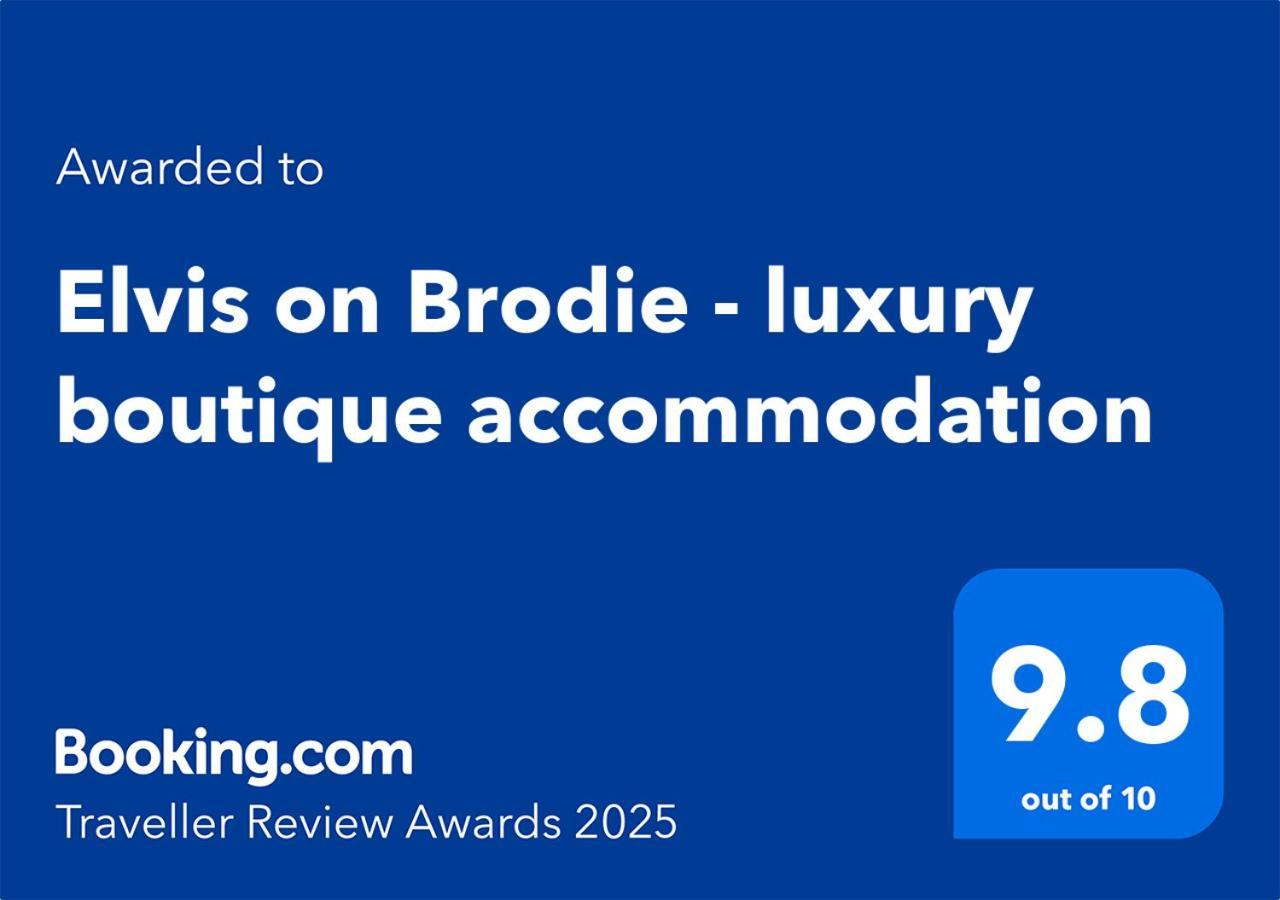 Elvis On Brodie - Luxury Boutique Villa *